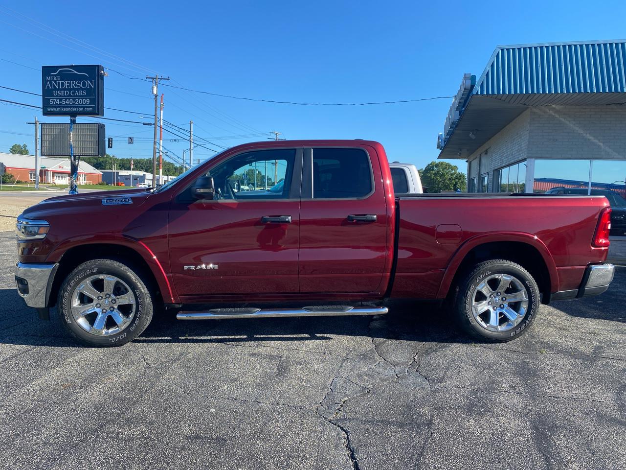 RAM 1500 Big Horn 4x4 Quad Cab 6'4" Box 2025