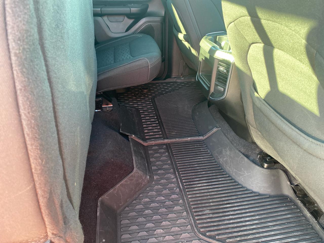 RAM 1500 Big Horn 4x4 Quad Cab 6'4" Box 2025