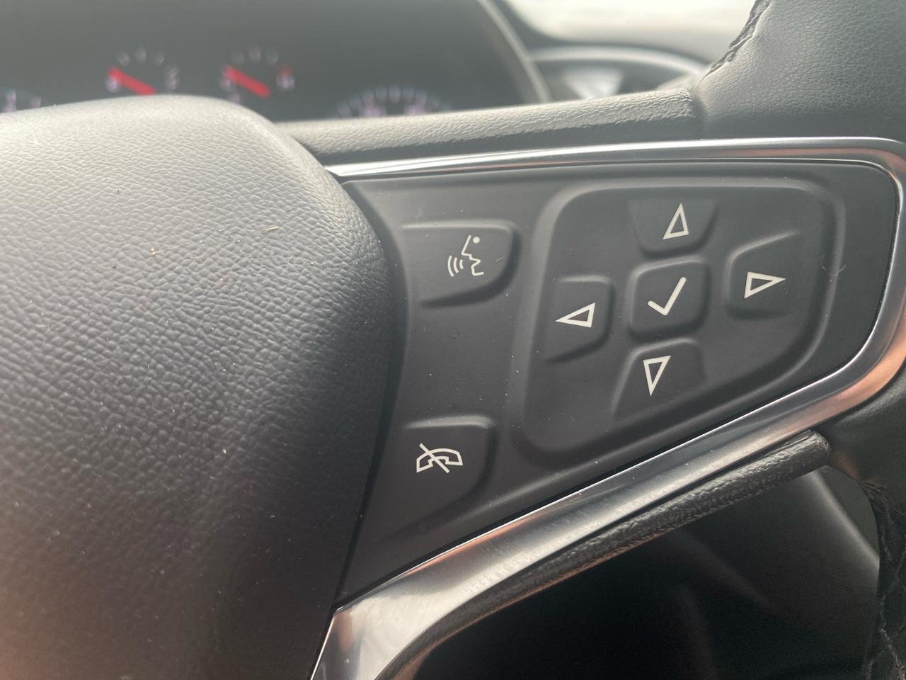 Chevrolet Malibu 4dr Sdn RS 2024