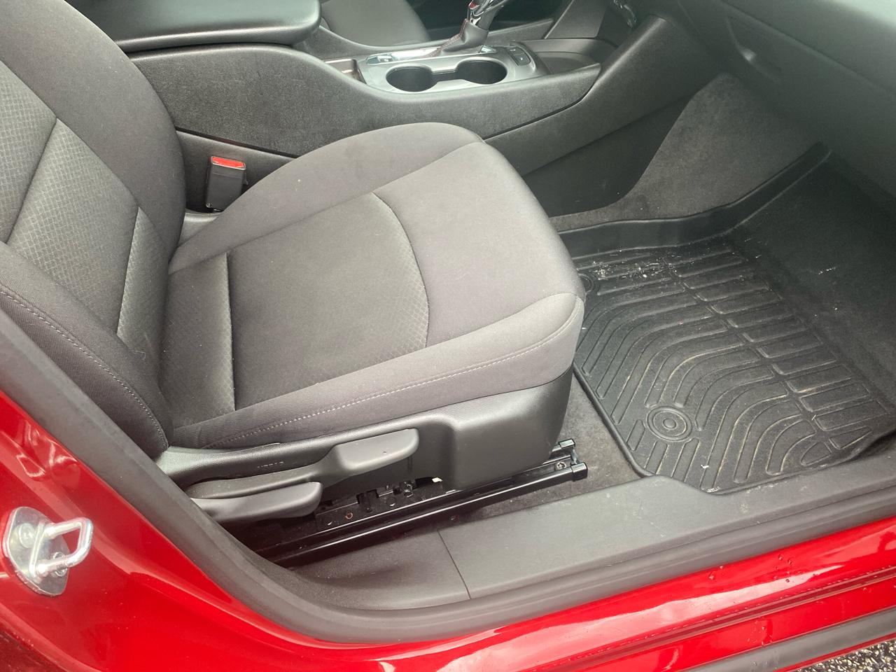 Chevrolet Malibu 4dr Sdn RS 2024
