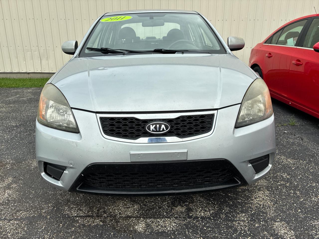Kia Rio 4dr Sdn LX 2011