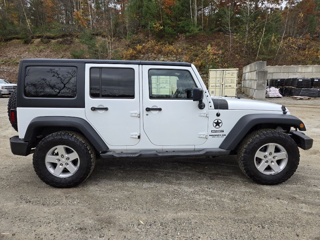 Jeep Wrangler Unlimited Sport 4WD 2015 Jeep Wrangler Unlimited Sport 4WD 2015