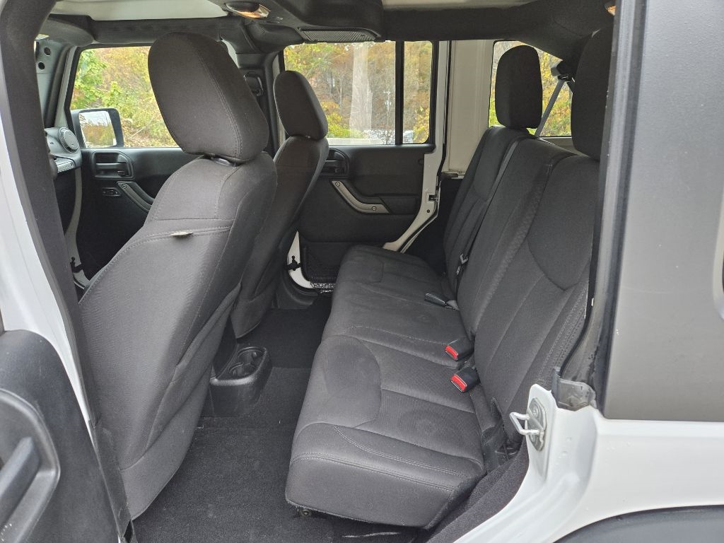 Jeep Wrangler Unlimited Sport 4WD 2015 Jeep Wrangler Unlimited Sport 4WD 2015