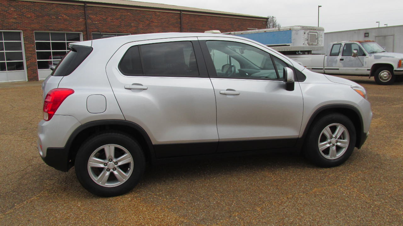 Chevrolet Trax LS FWD 2020