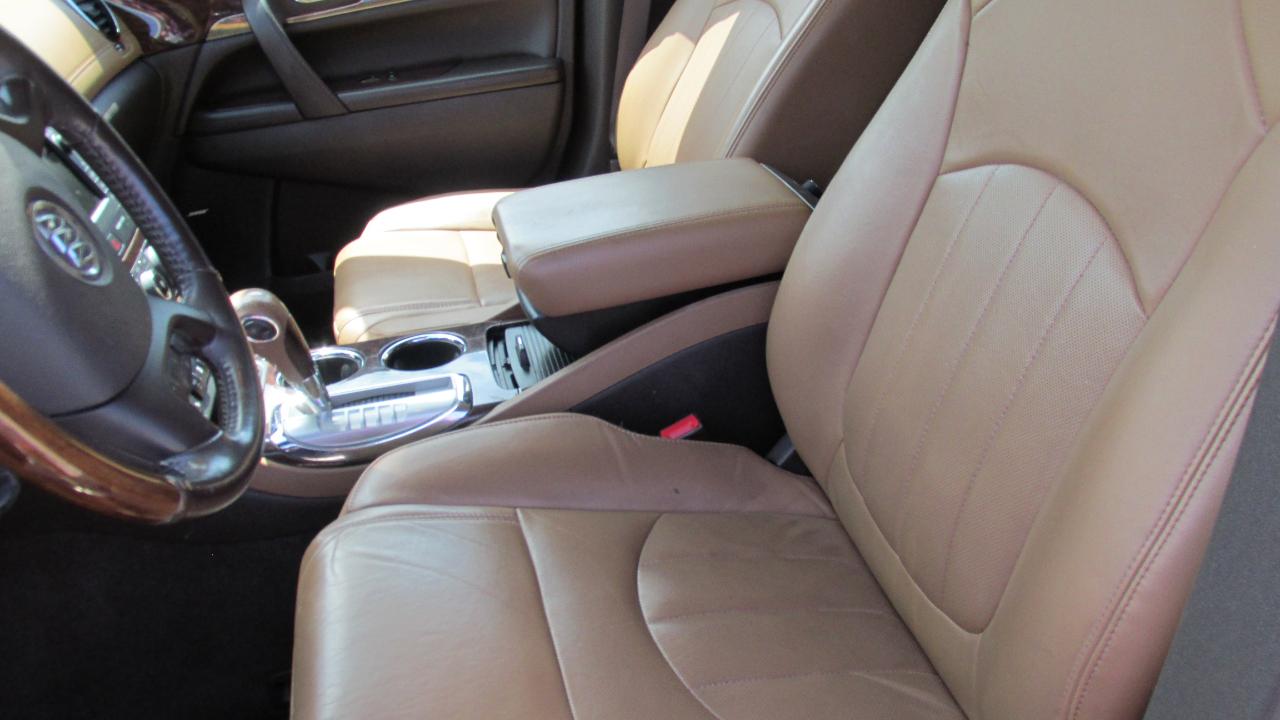 Buick Enclave Leather 4D SUV FWD 2017