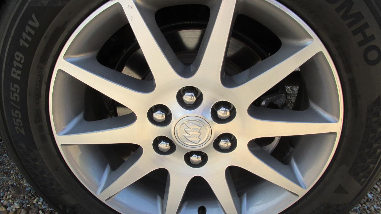 Buick Enclave Leather 4D SUV FWD 2017