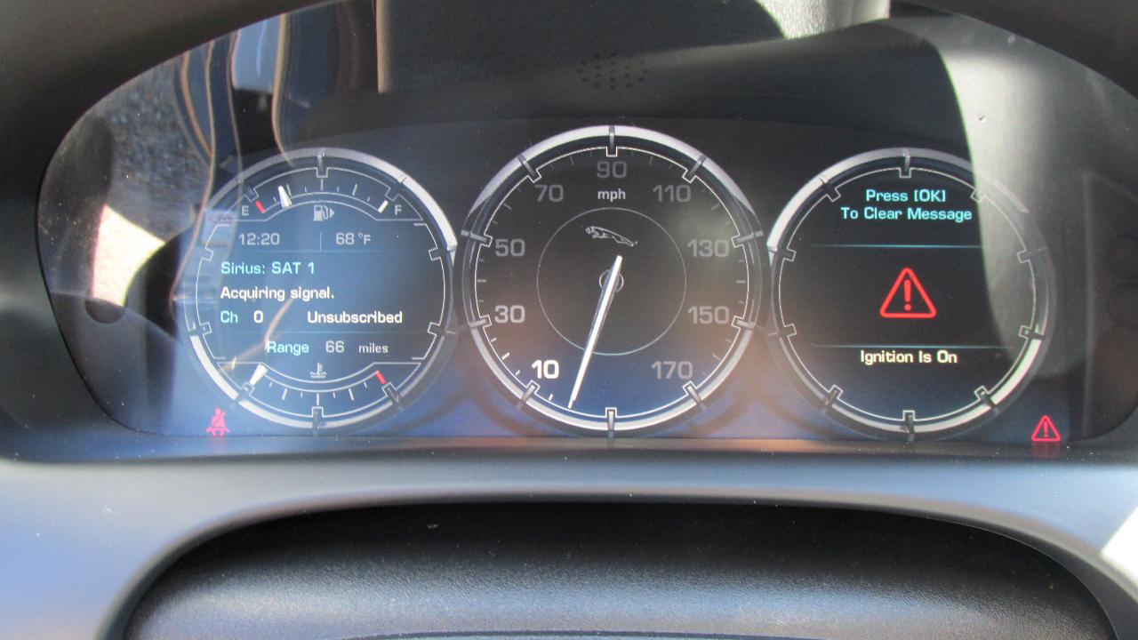 Jaguar XJL  2011