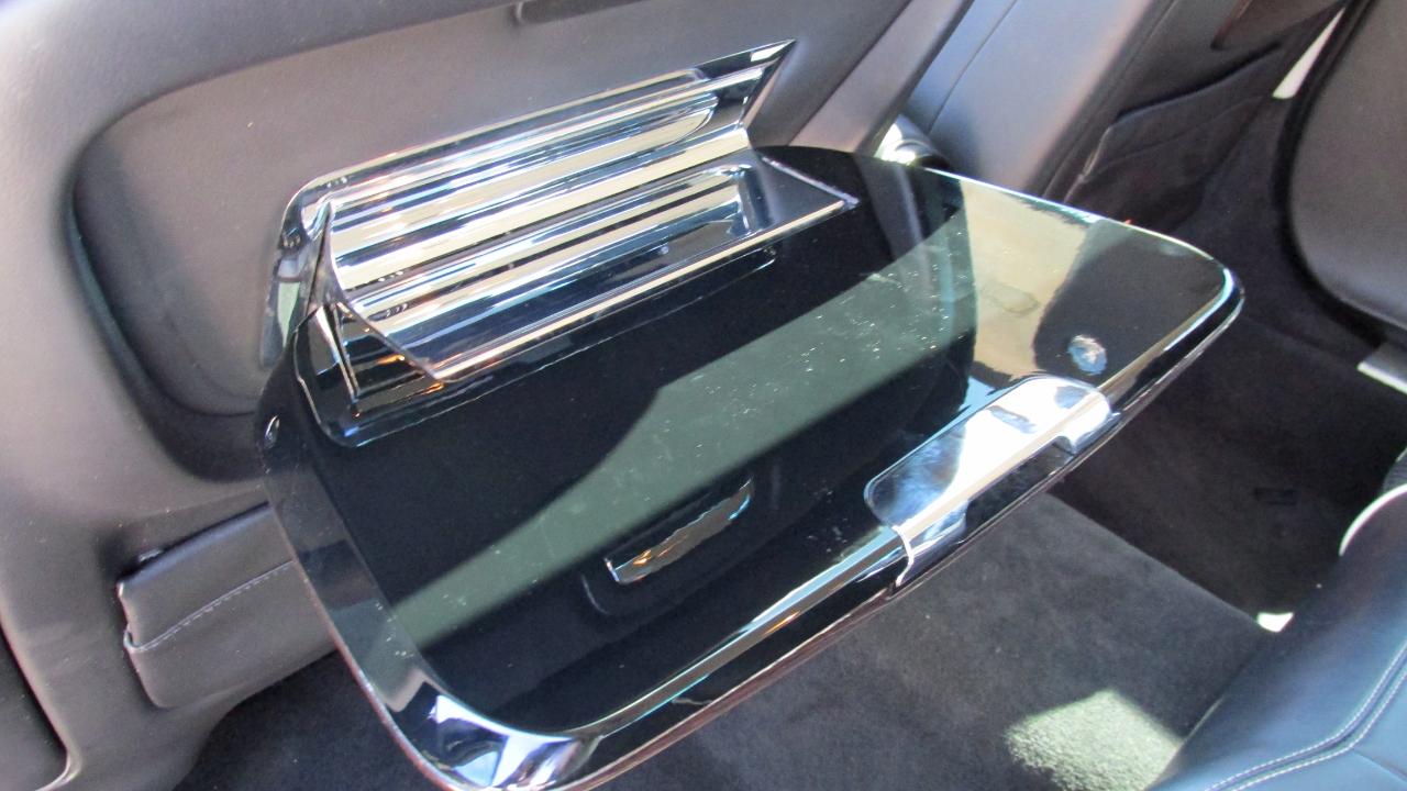Jaguar XJL  2011