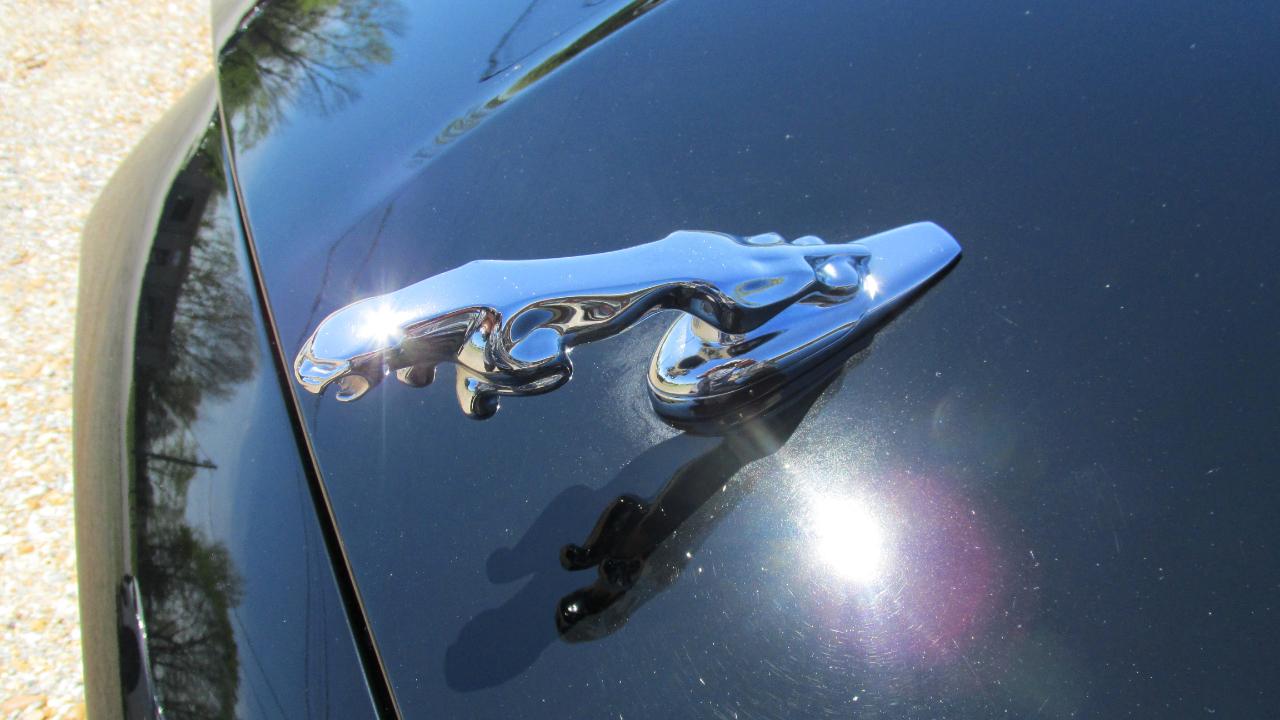 Jaguar XJL  2011