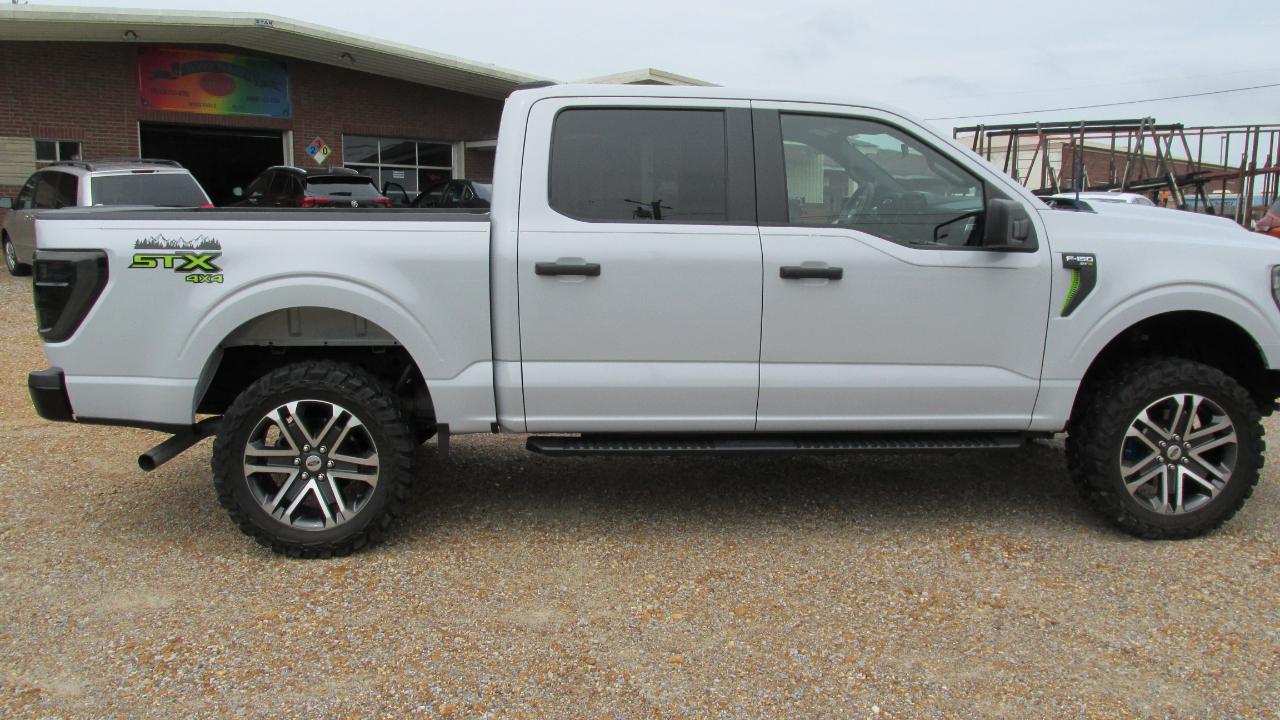 Ford F-150  2022