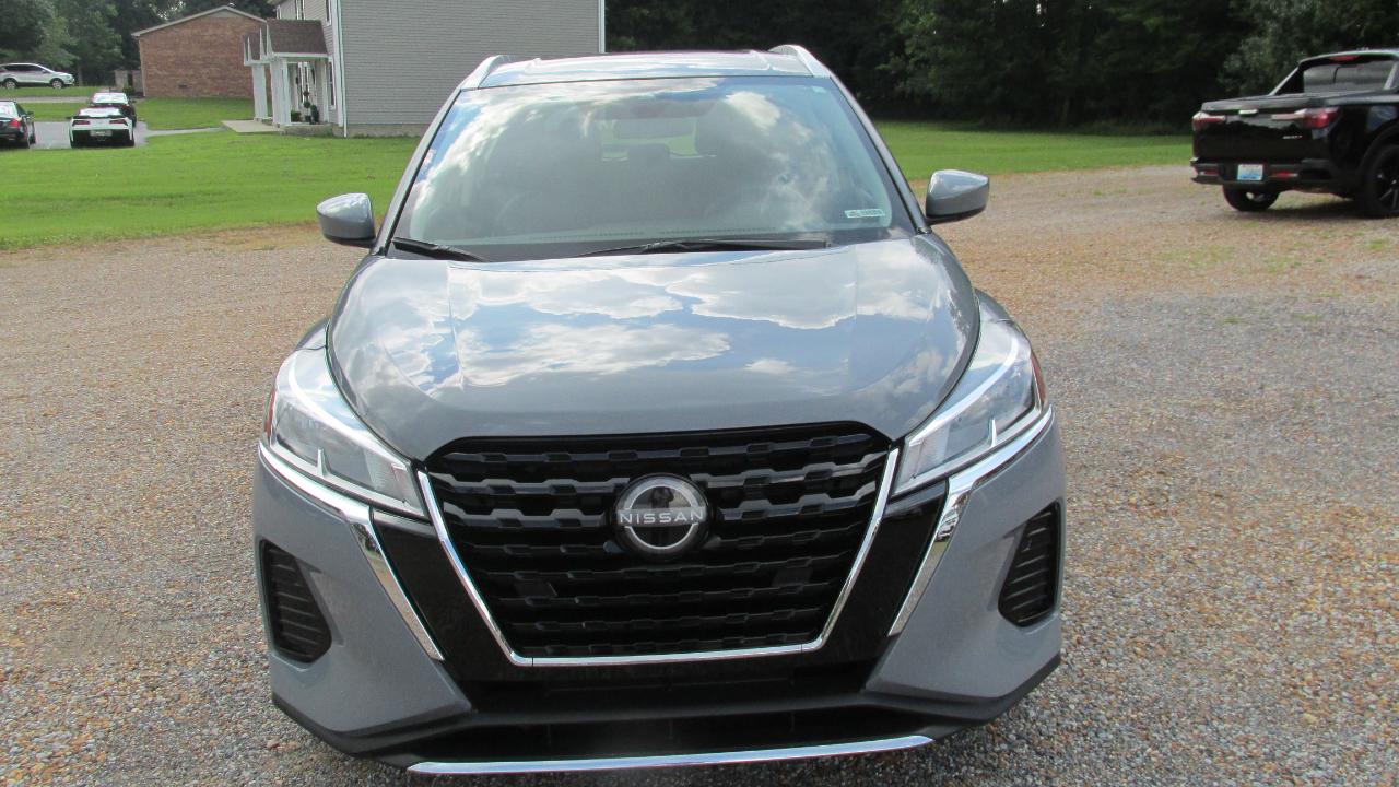 Nissan Kicks SV 2024