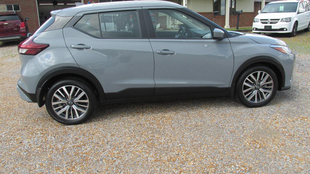 Nissan Kicks SV 2024