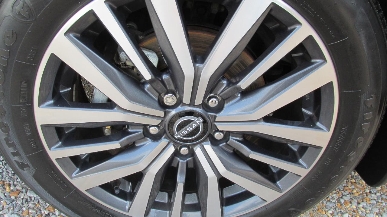 Nissan Kicks SV 2024