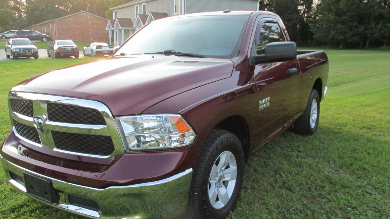 RAM 1500 Tradesman Regular Cab SWB 2WD 2017