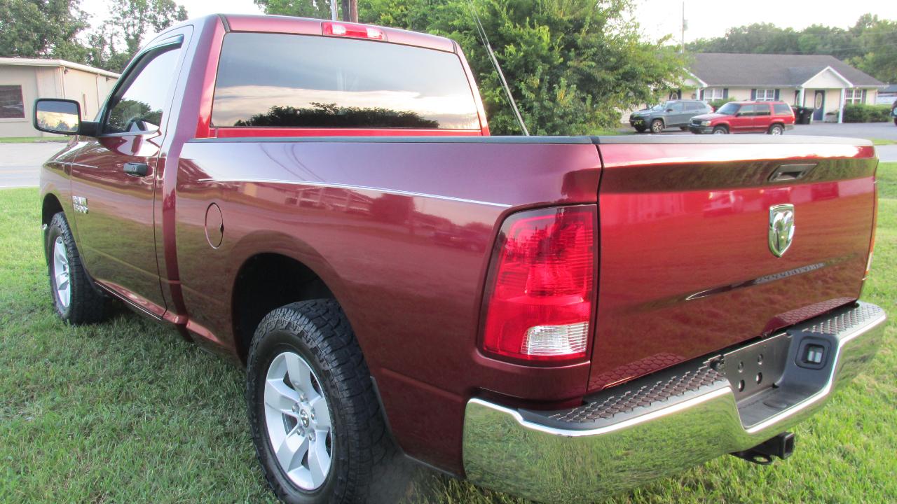 RAM 1500 Tradesman Regular Cab SWB 2WD 2017