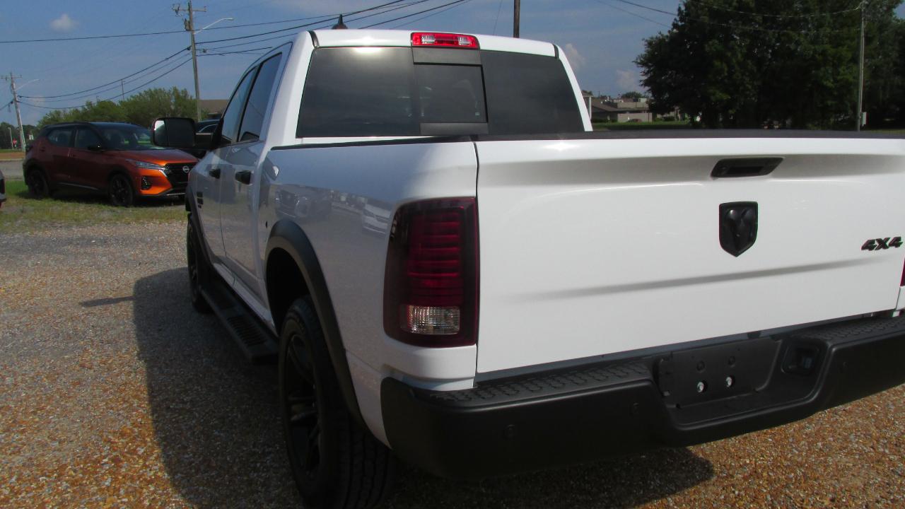 RAM 1500 Classic Tradesman Crew Cab SWB 4WD 2023
