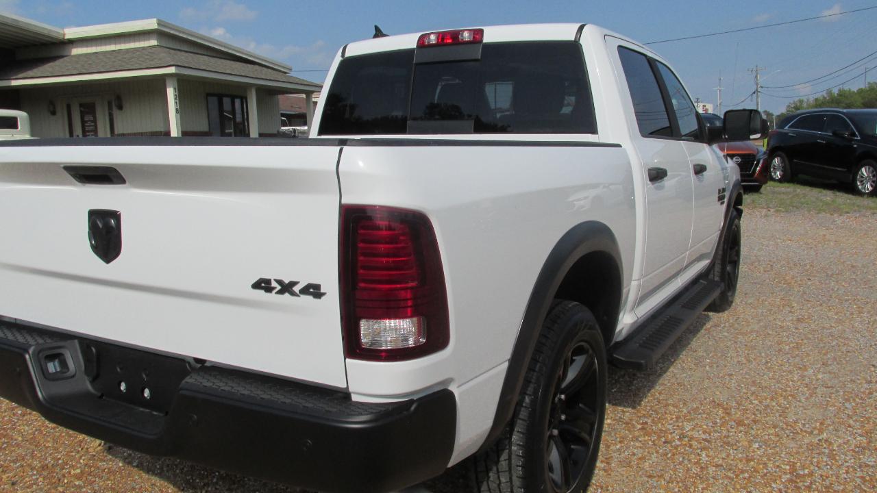 RAM 1500 Classic Tradesman Crew Cab SWB 4WD 2023