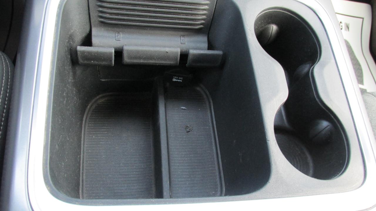 RAM 1500 Classic Tradesman Crew Cab SWB 4WD 2023