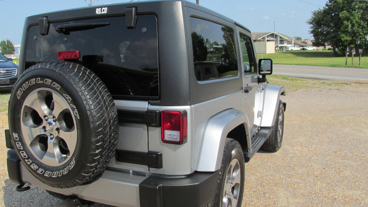Jeep Wrangler Sahara 4WD 2016