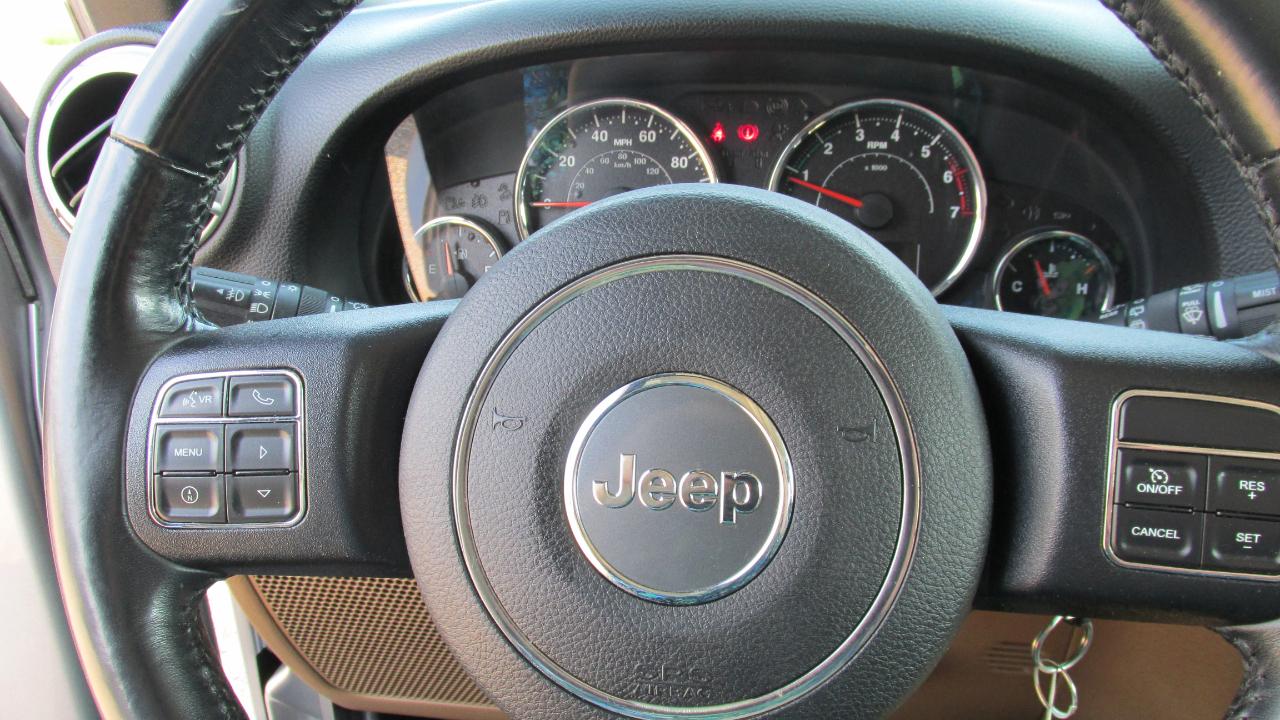 Jeep Wrangler Sahara 4WD 2016