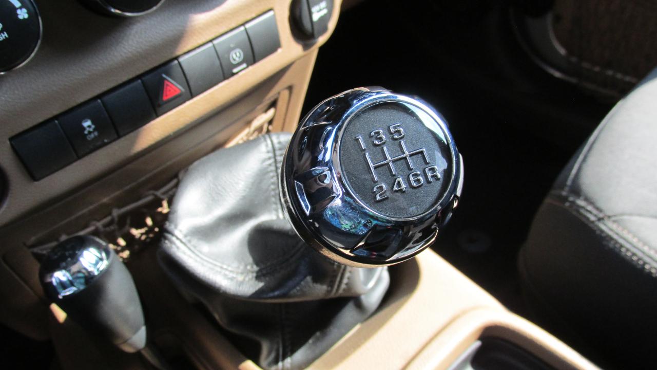 Jeep Wrangler Sahara 4WD 2016
