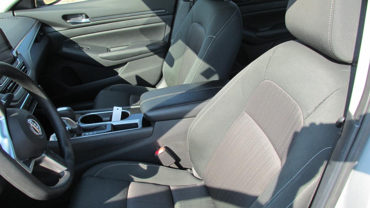 Nissan Altima 2.5 SV 2024