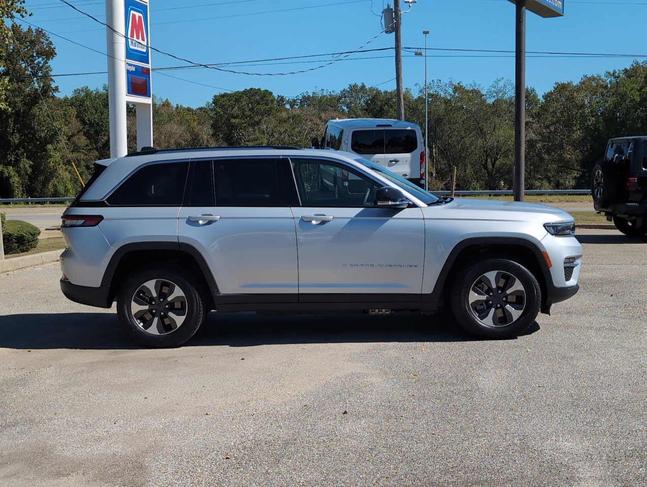 Jeep Grand Cherokee 4xe Base 2024 Jeep Grand Cherokee 4xe Base 2024