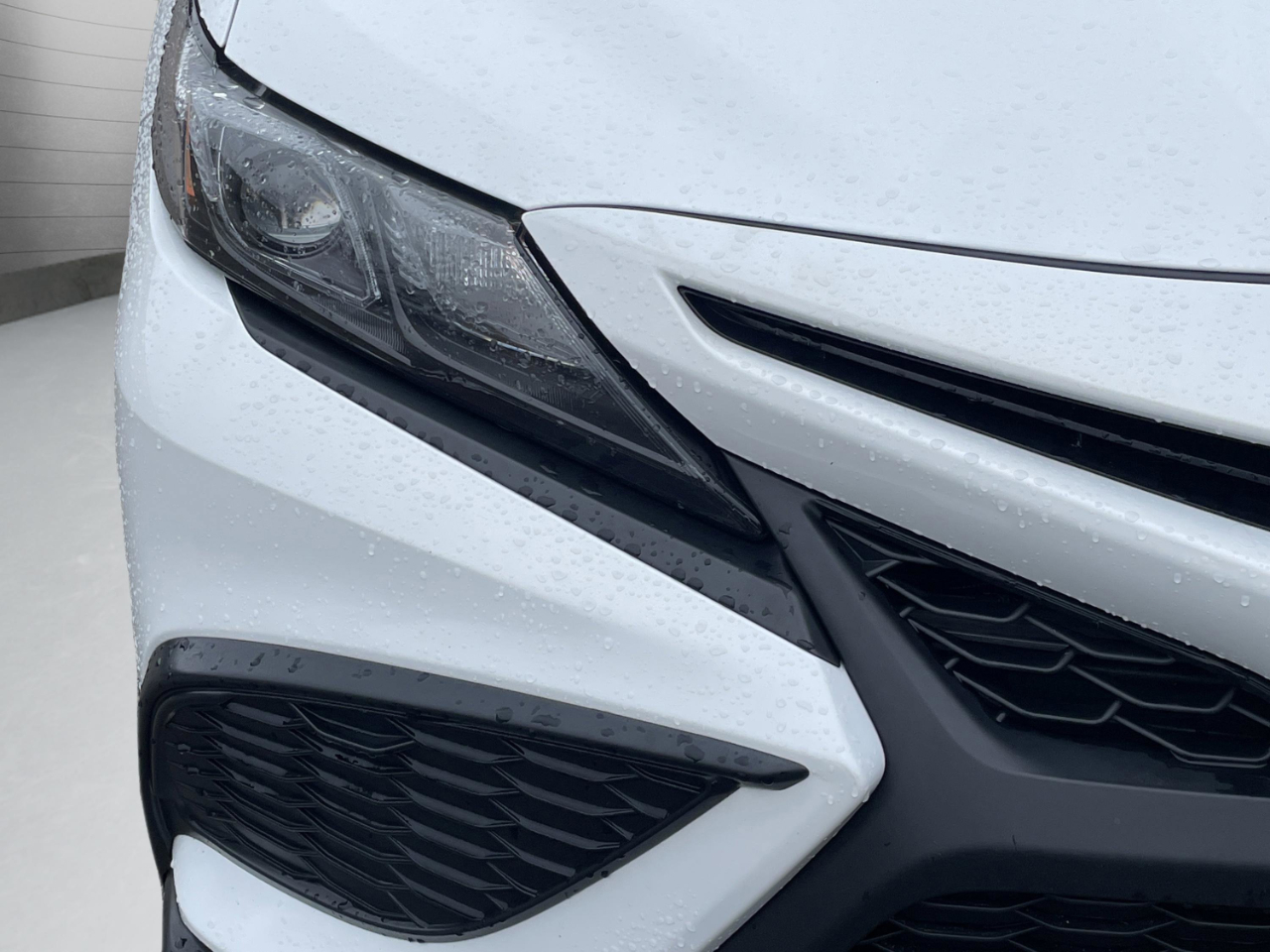 Toyota Camry SE 2024