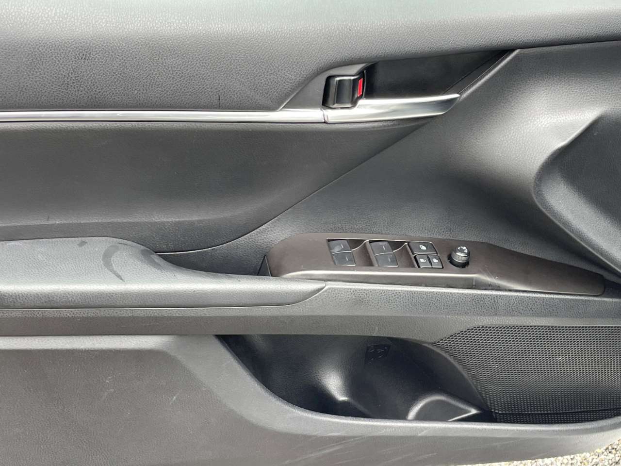 Toyota Camry SE 2024