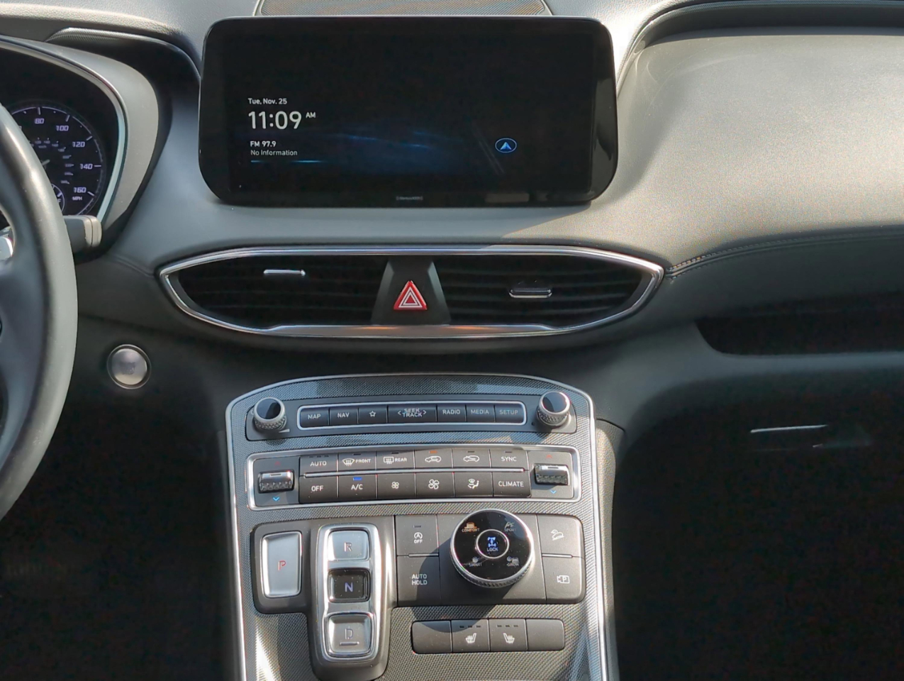 Hyundai Santa Fe SEL AWD 2023