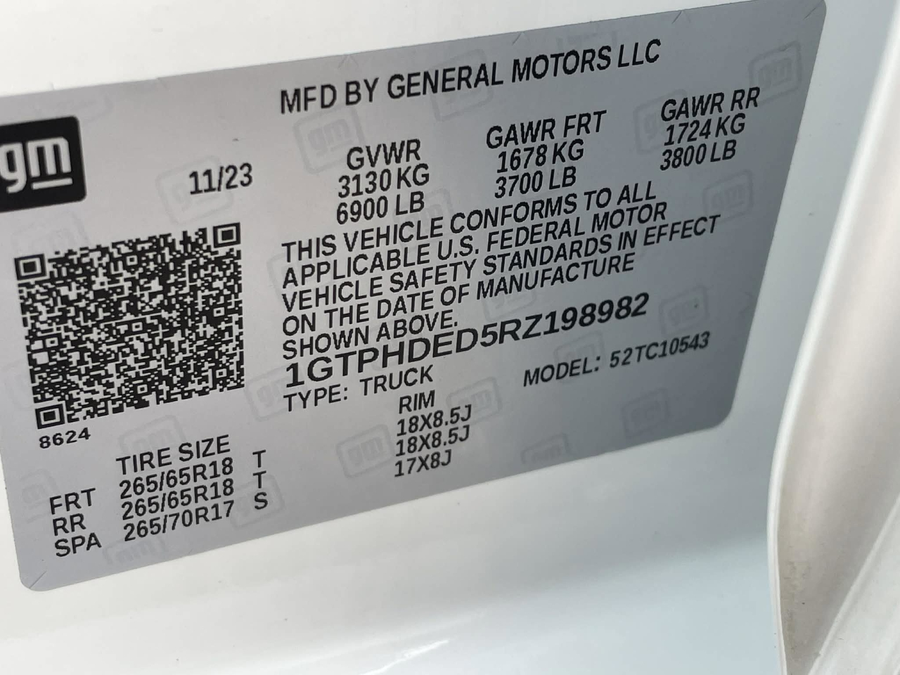 GMC Sierra 1500 SLT Crew Cab 2WD 2024