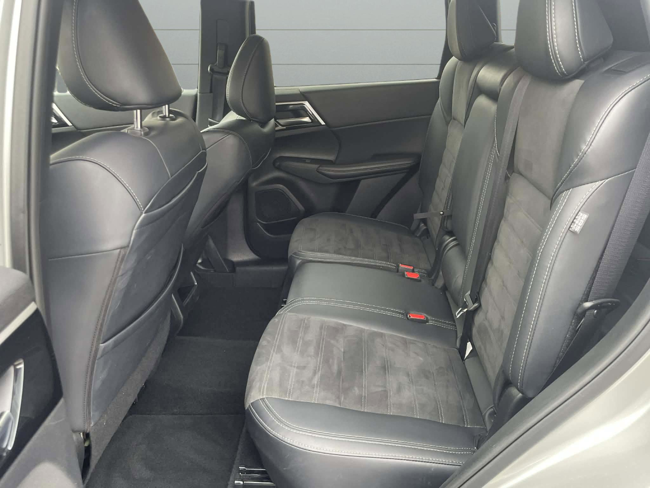 Mitsubishi Outlander SE 4WD 2024