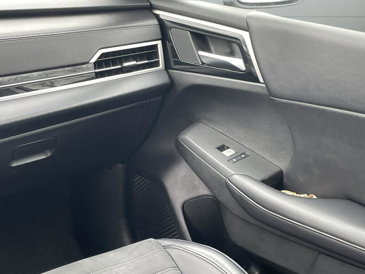 Mitsubishi Outlander SE 4WD 2024