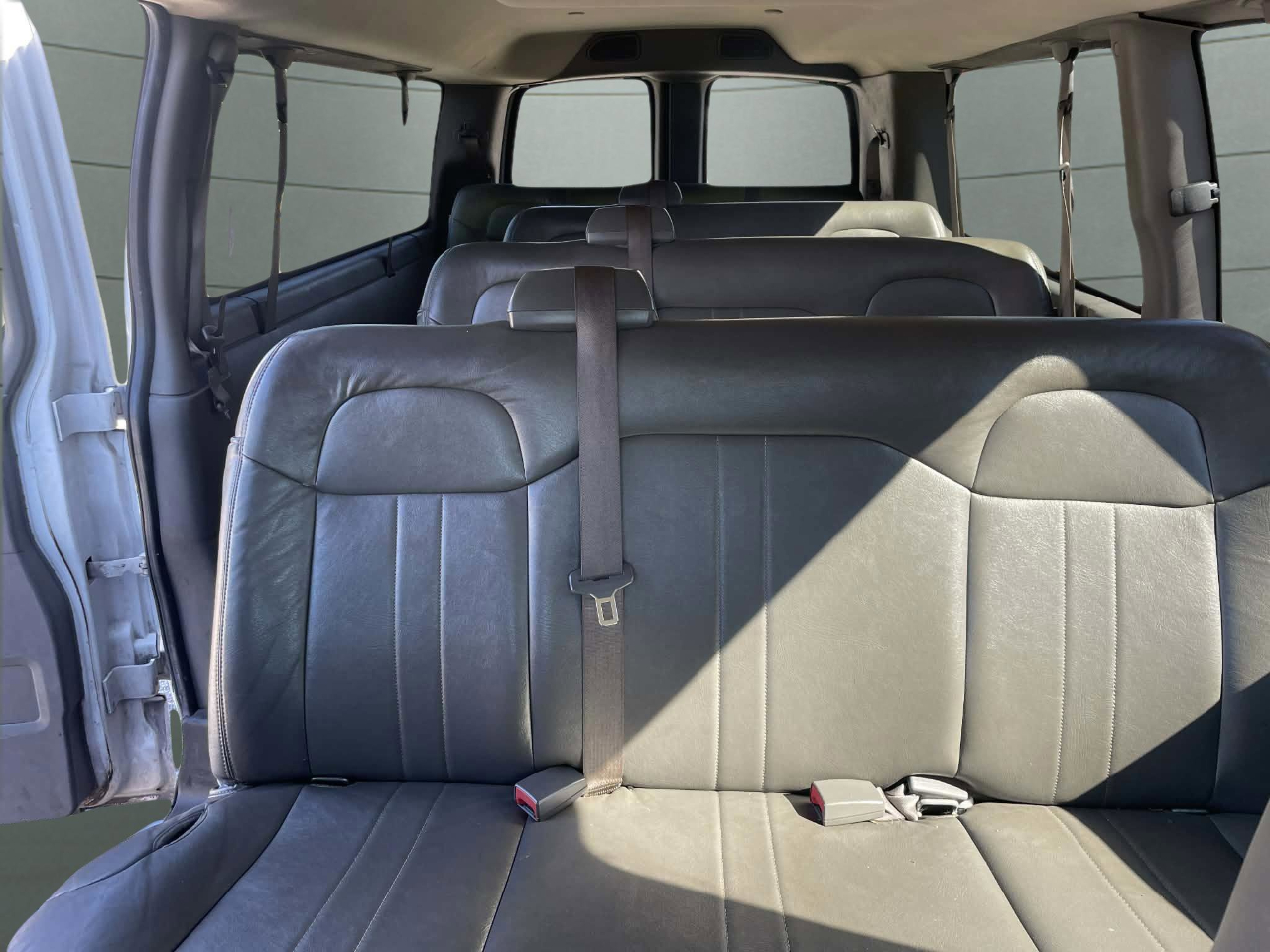 Chevrolet Express LS 3500 Extended 2021