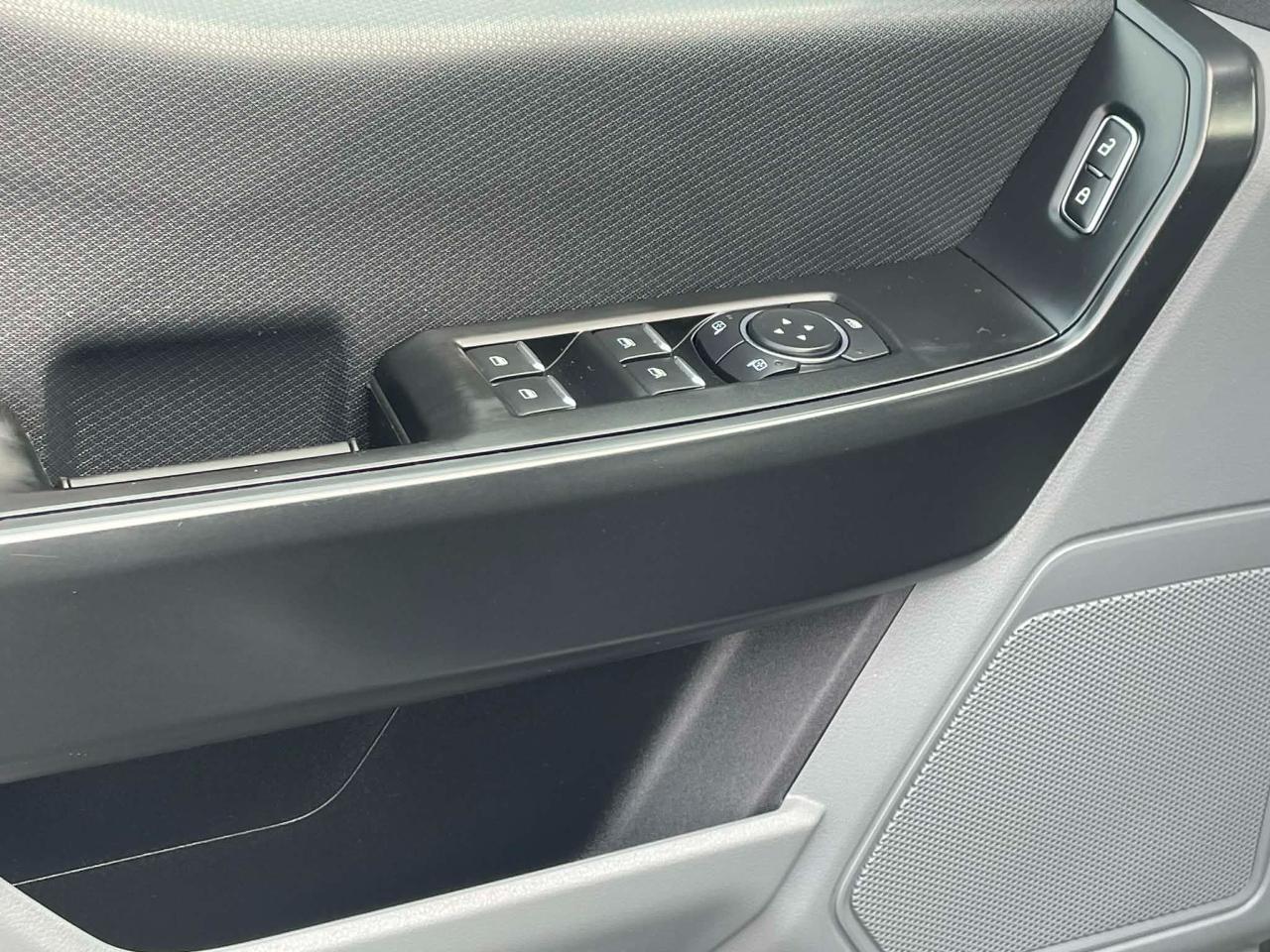 Ford F-150 Lariat SuperCrew 5.5-ft. Bed 4WD 2023