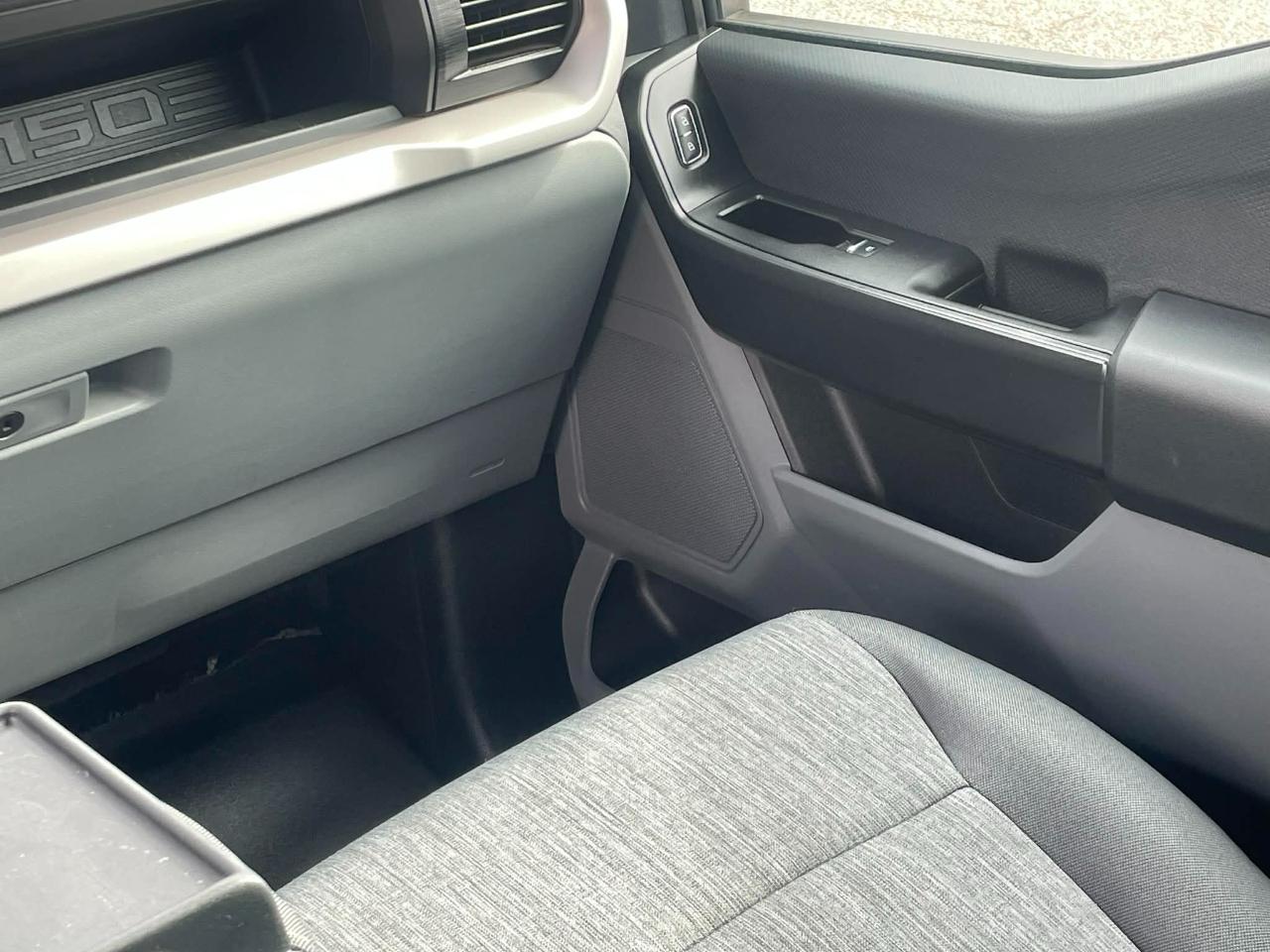 Ford F-150 Lariat SuperCrew 5.5-ft. Bed 4WD 2023