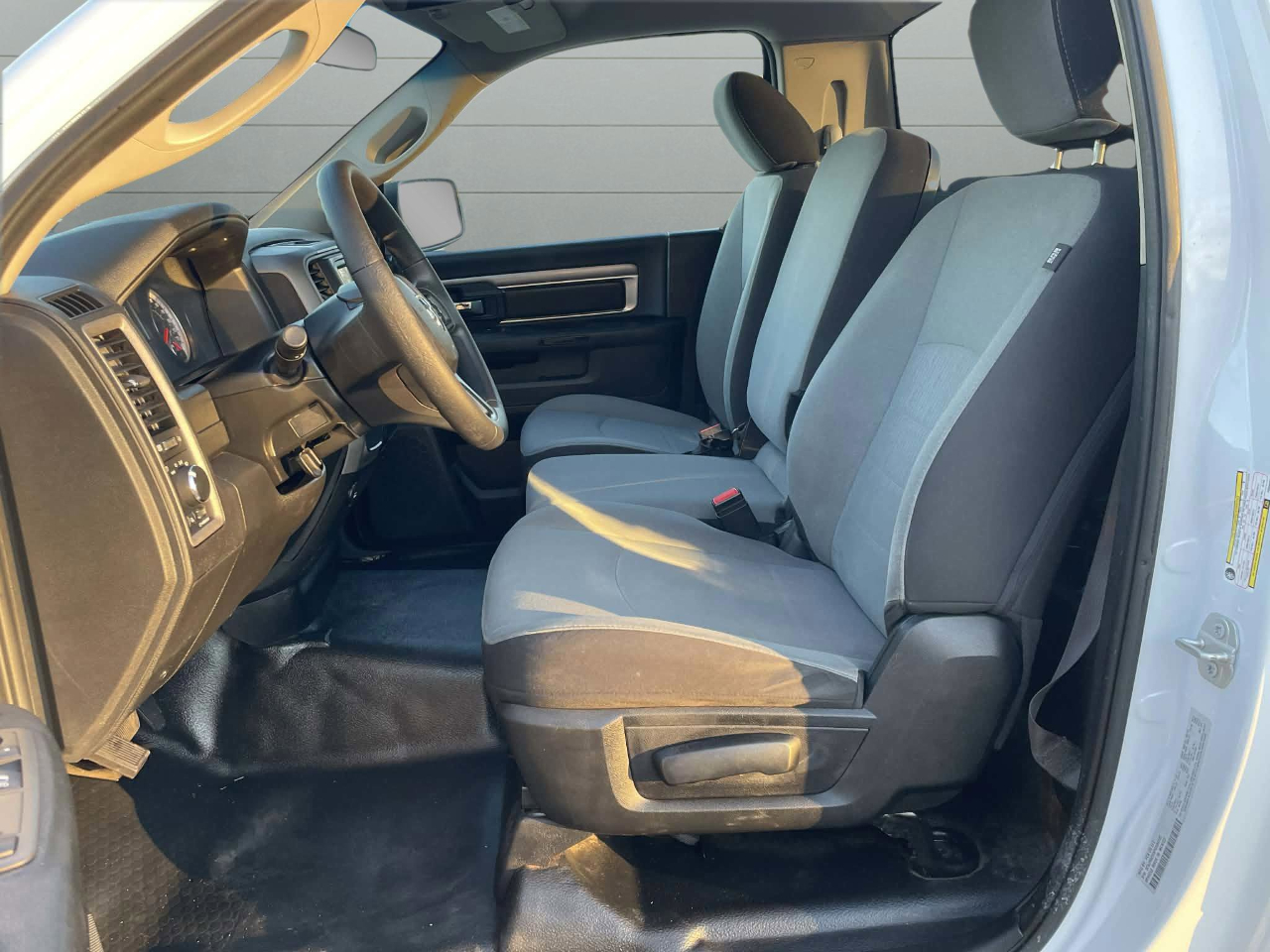 RAM 1500 Classic Tradesman Regular Cab LWB 2WD 2023