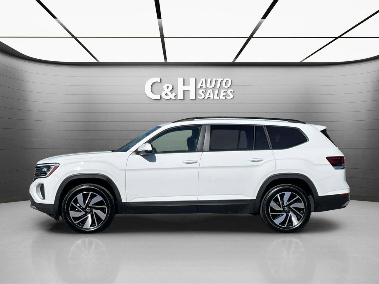 Volkswagen Atlas SE w/Technology 2025