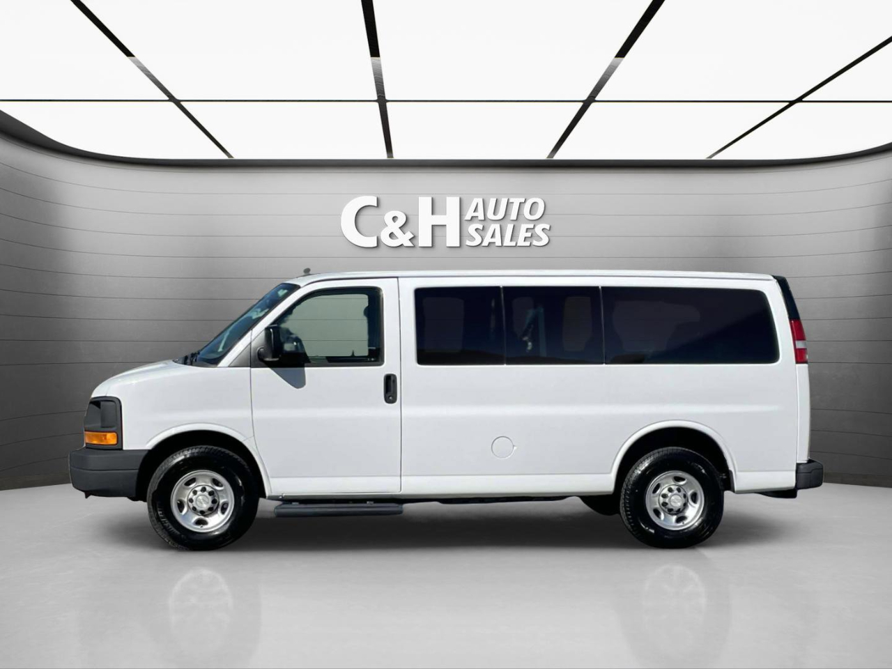 Chevrolet Express LS 2500 2016