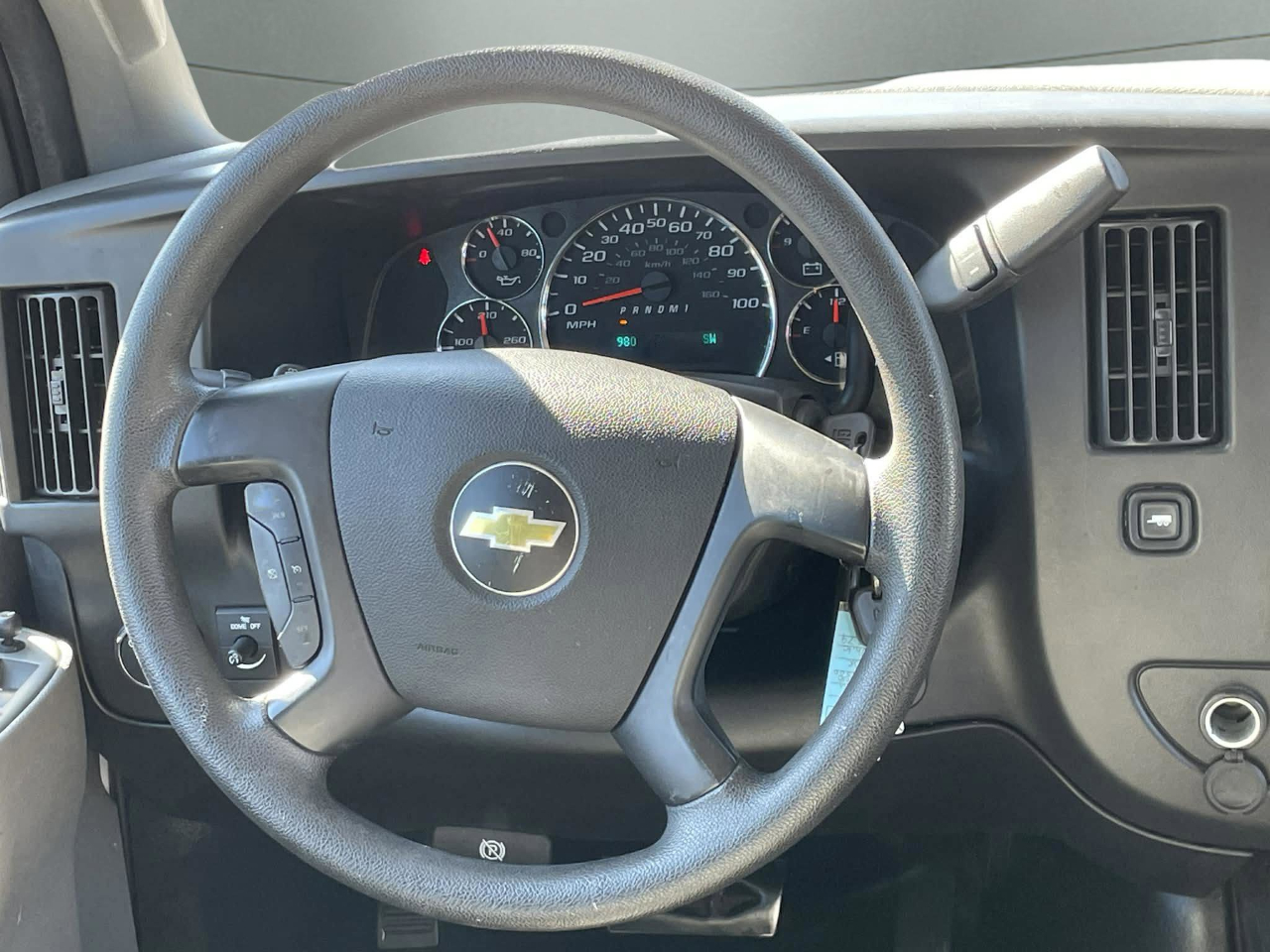 Chevrolet Express LS 2500 2016