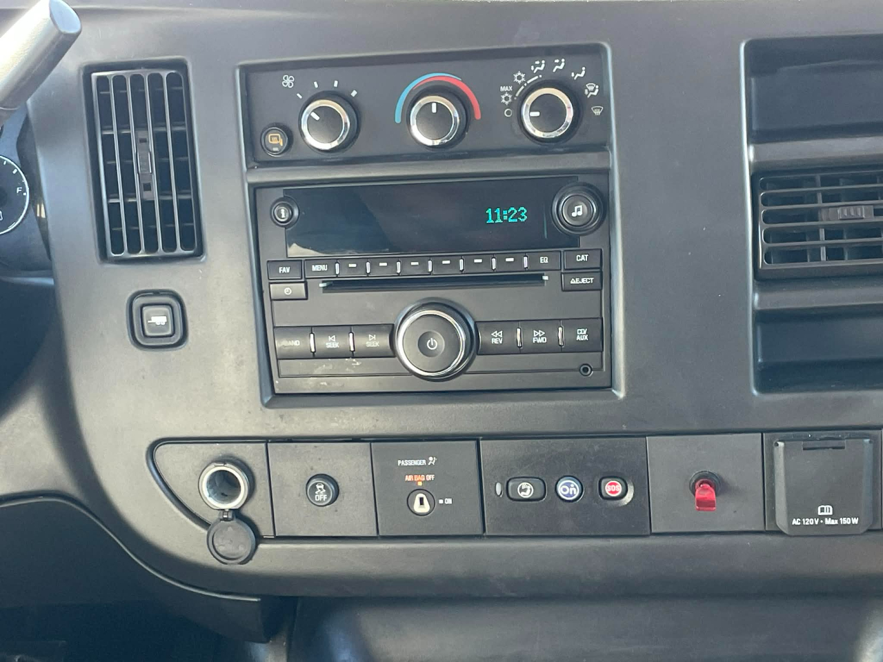 Chevrolet Express LS 2500 2016