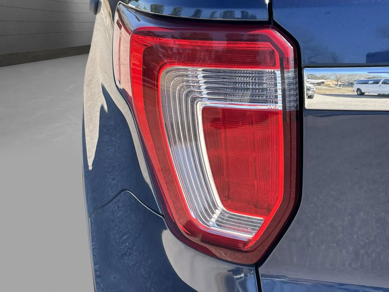 Ford Explorer Base 4WD 2017