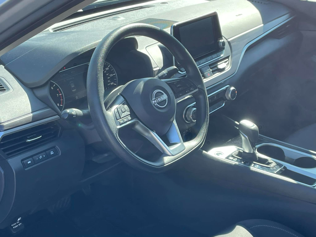 Nissan Altima 2.5 SV 2024