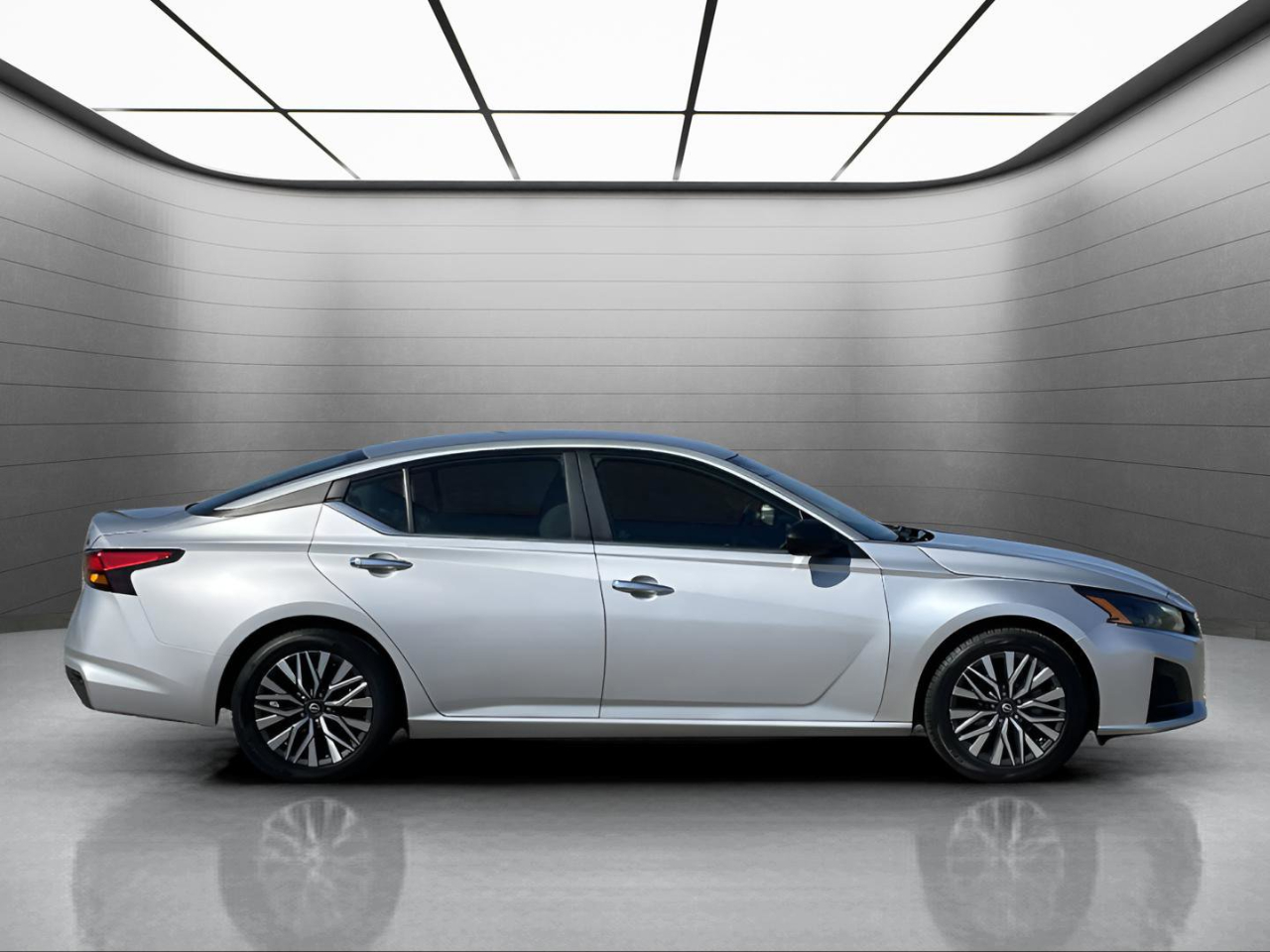 Nissan Altima 2.5 SV 2024