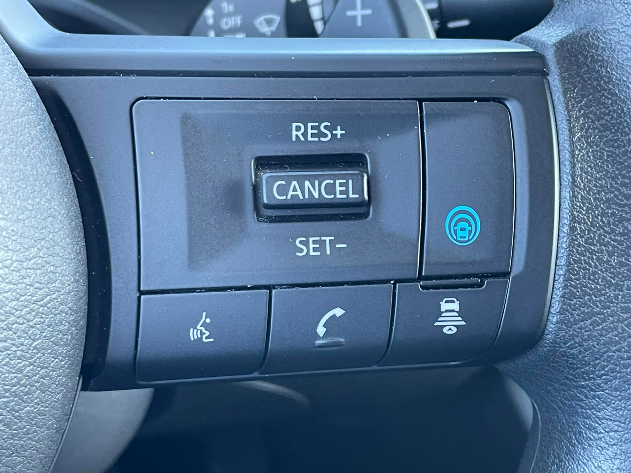 Nissan Rogue SV AWD 2024