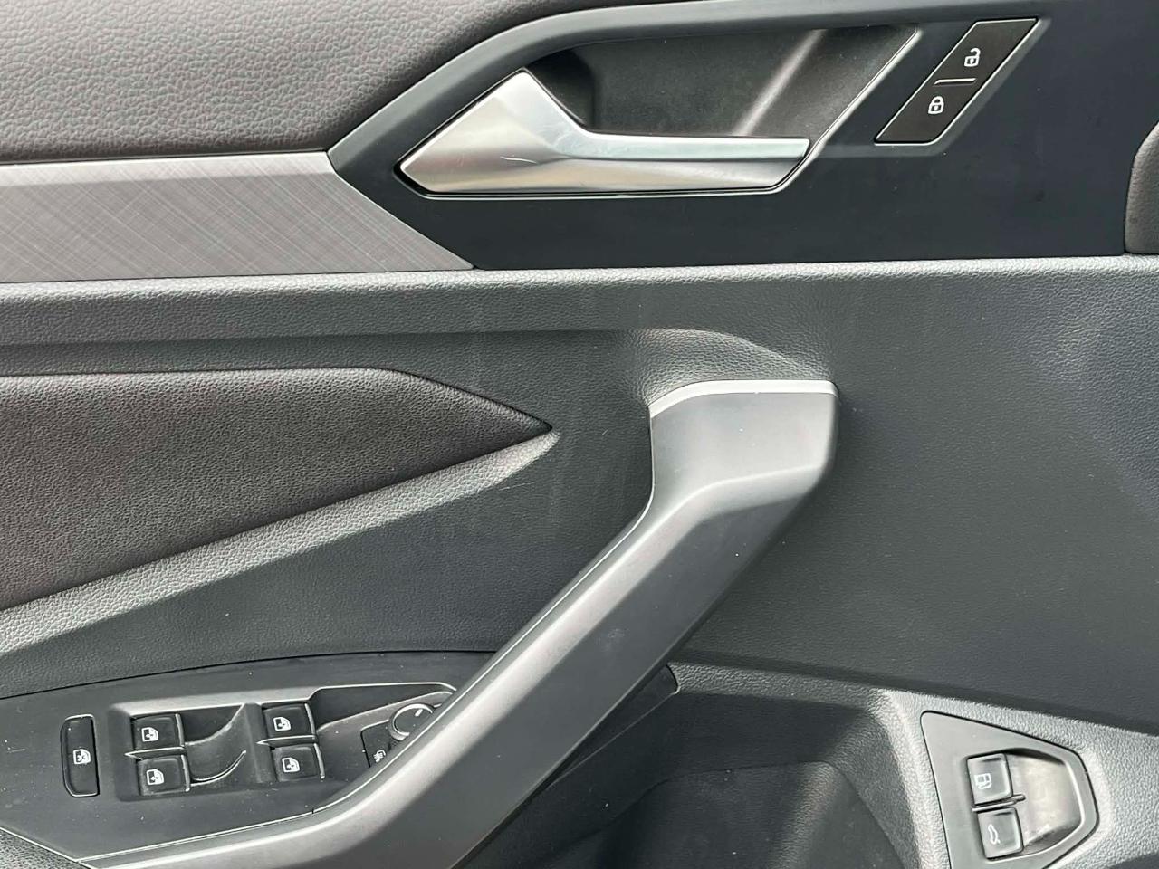 Volkswagen Jetta SE 2024