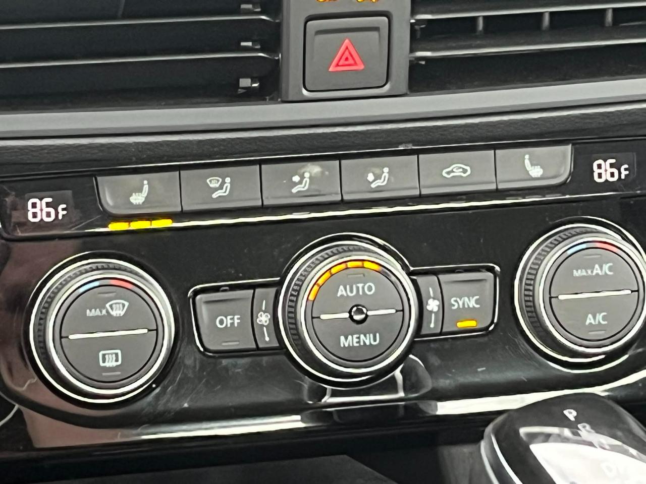 Volkswagen Jetta SE 2024