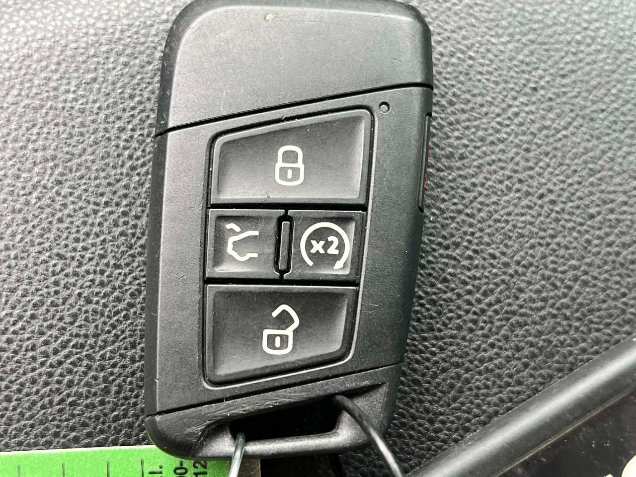 Volkswagen Jetta SE 2024