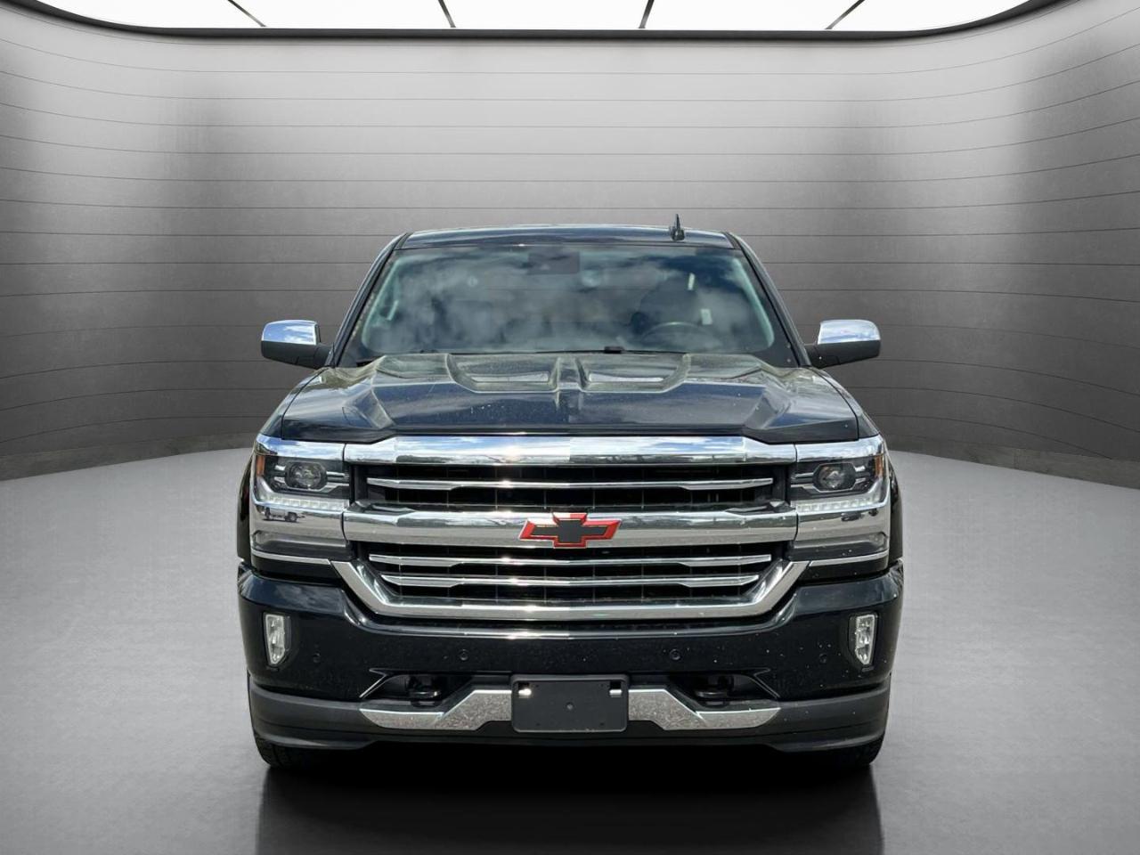 Chevrolet Silverado 1500 High Country Crew Cab Short Box 4WD 2018
