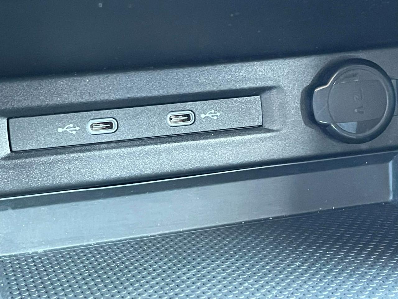 Volkswagen Taos S 2024